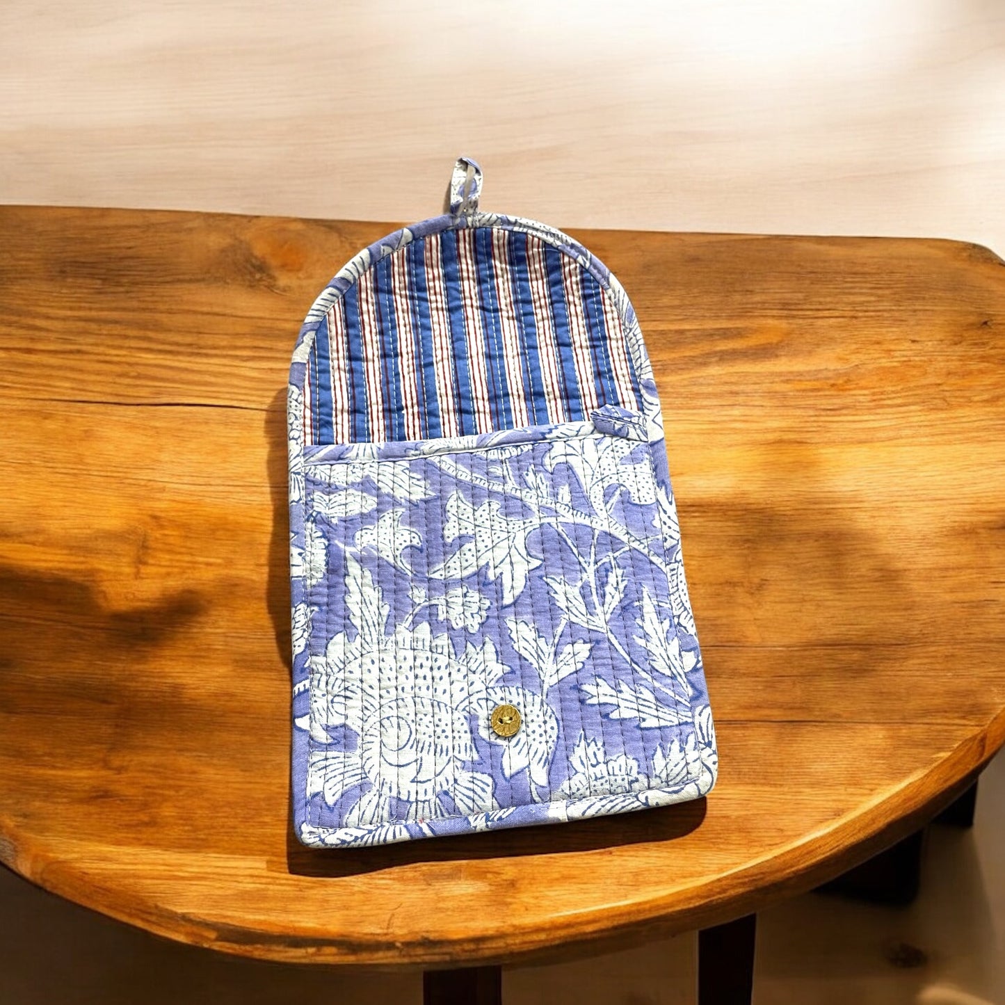 Anokhi Textiles Handblock Quilted Pouch