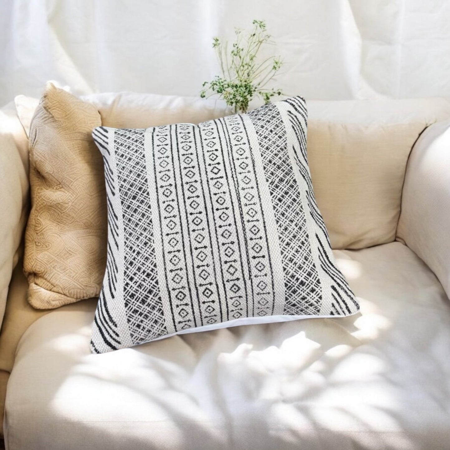 Textured Rug Cushion Cover